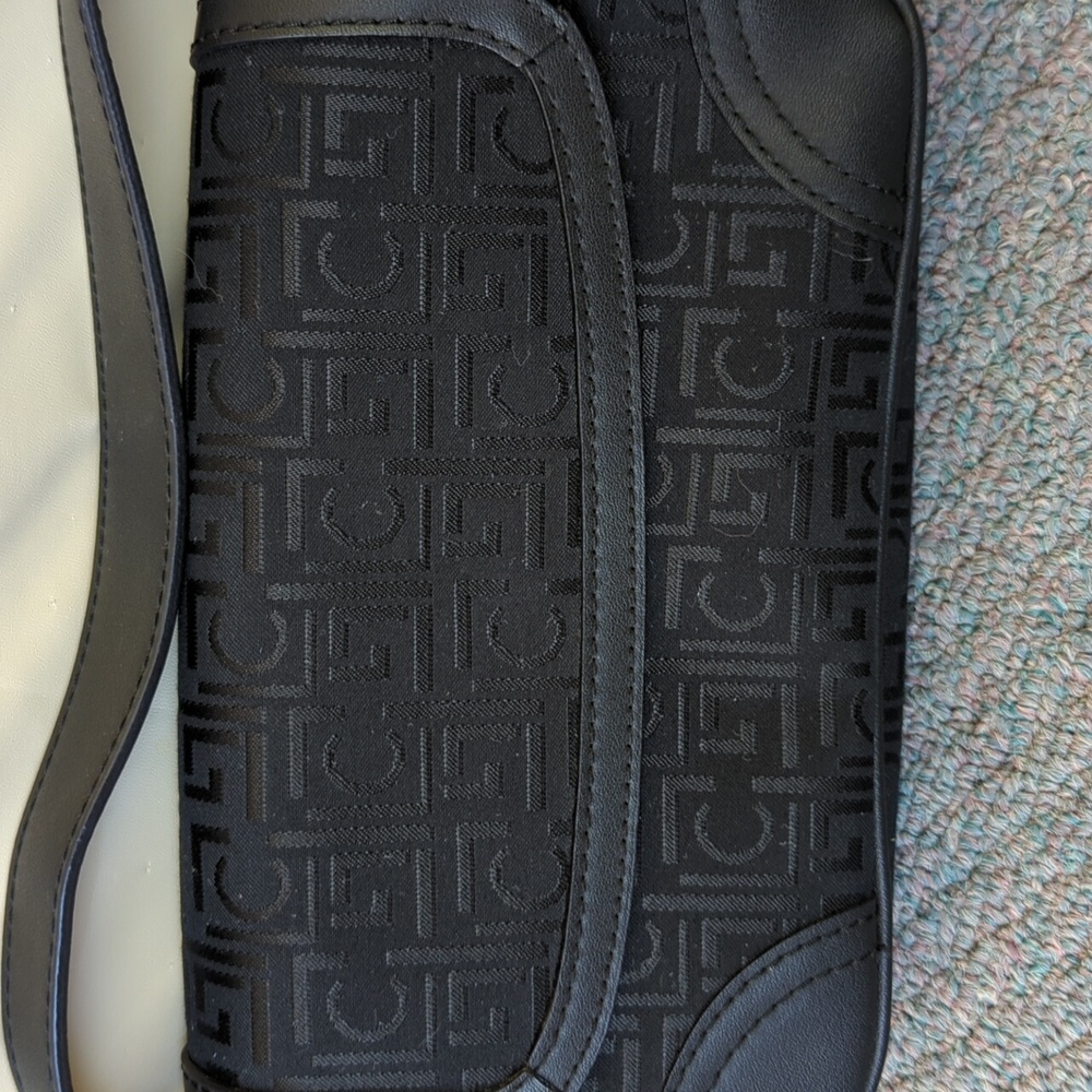 Small purses - Picture 6 of 9